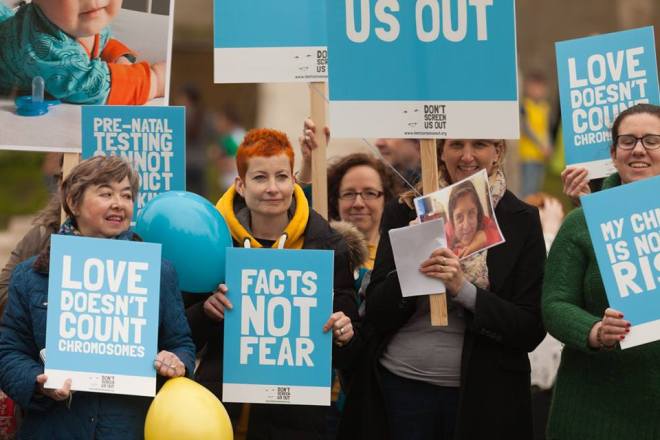 13062183_363693243801273_388562636299623431_n